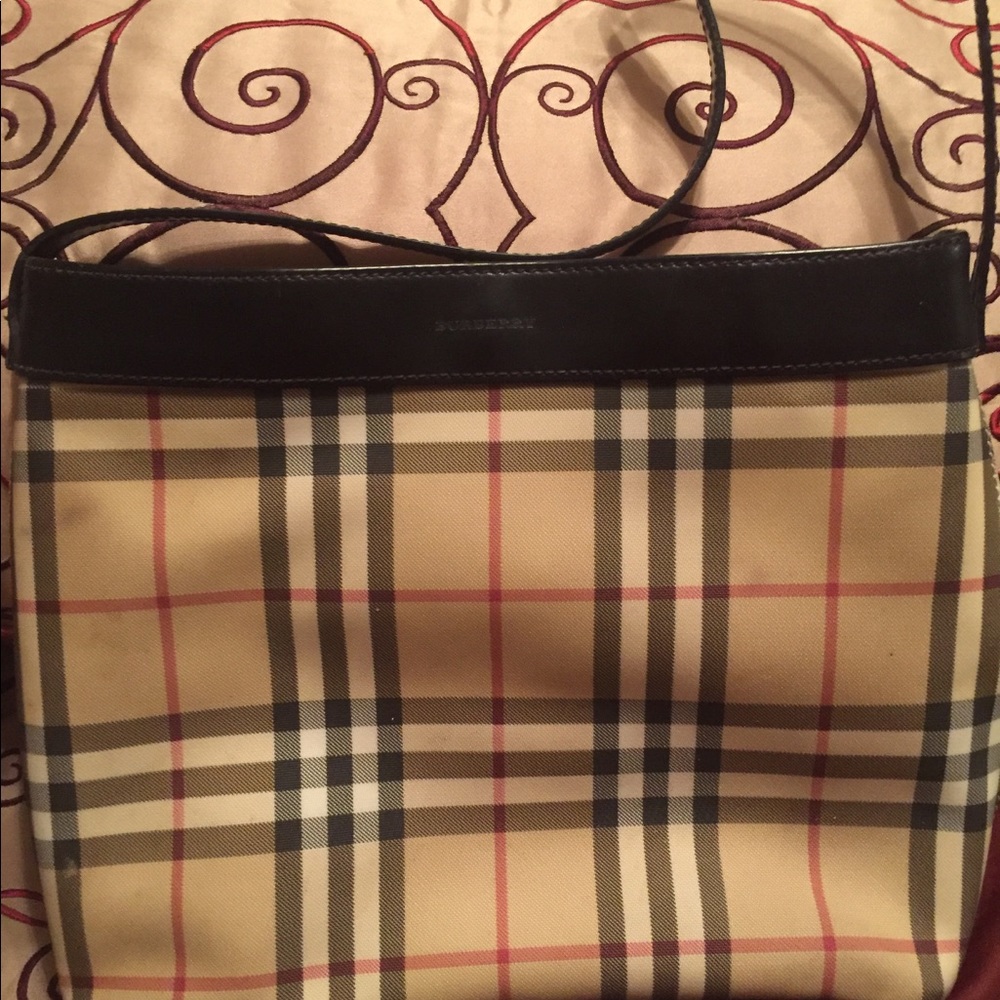 Authentic Burberry Purse